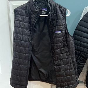 Women’s Black Patagonia Nano Puff Vest